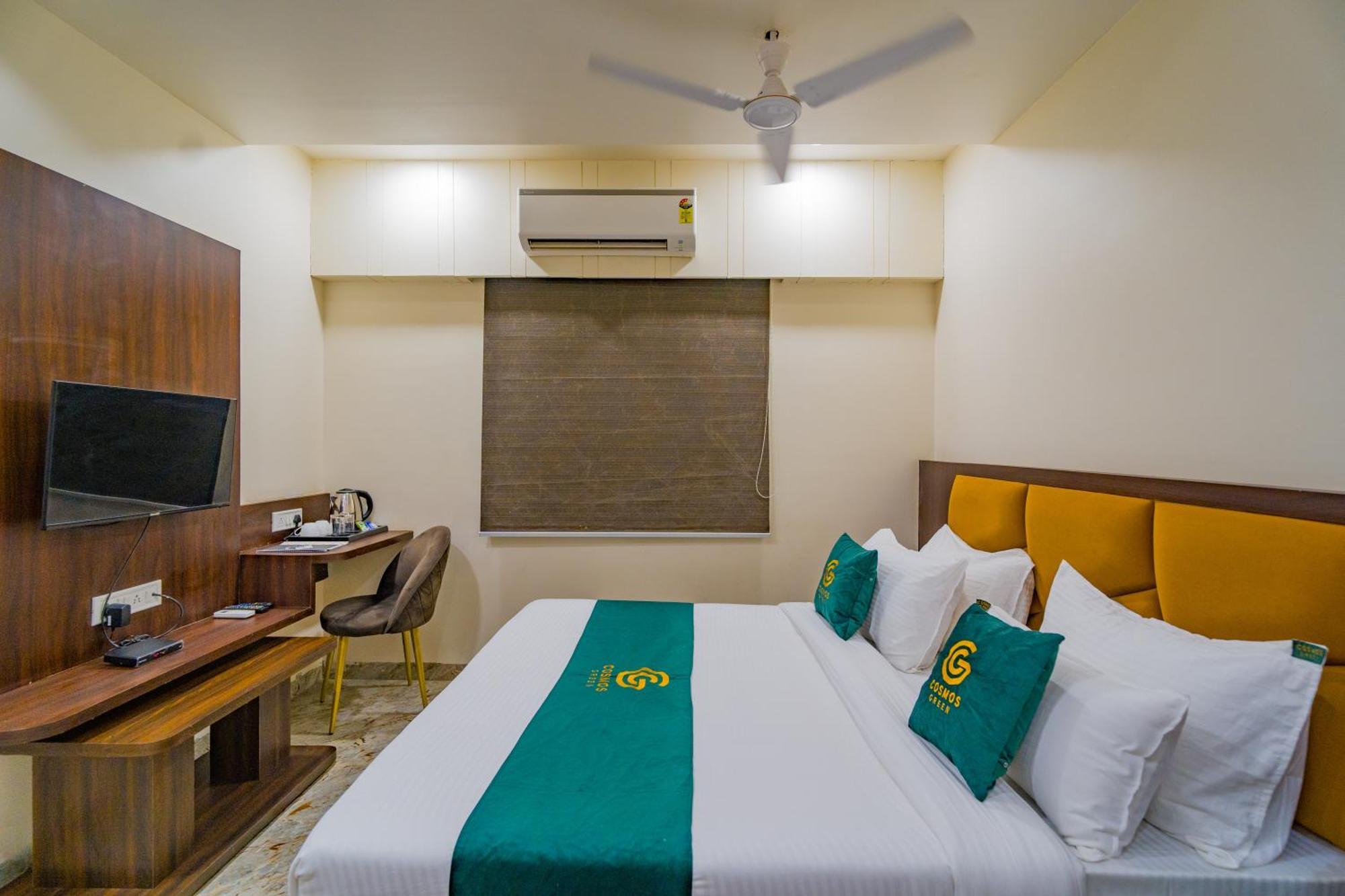 Hotel Kanha Shree By Cosmos Green อินดอร์ ห้อง รูปภาพ
