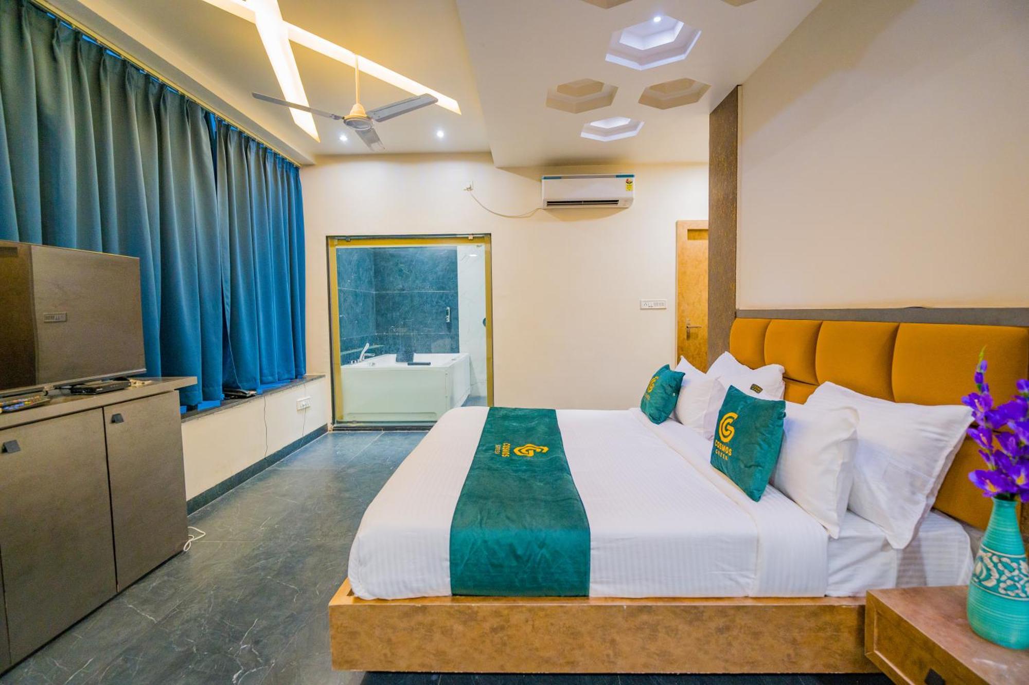 Hotel Kanha Shree By Cosmos Green อินดอร์ ห้อง รูปภาพ